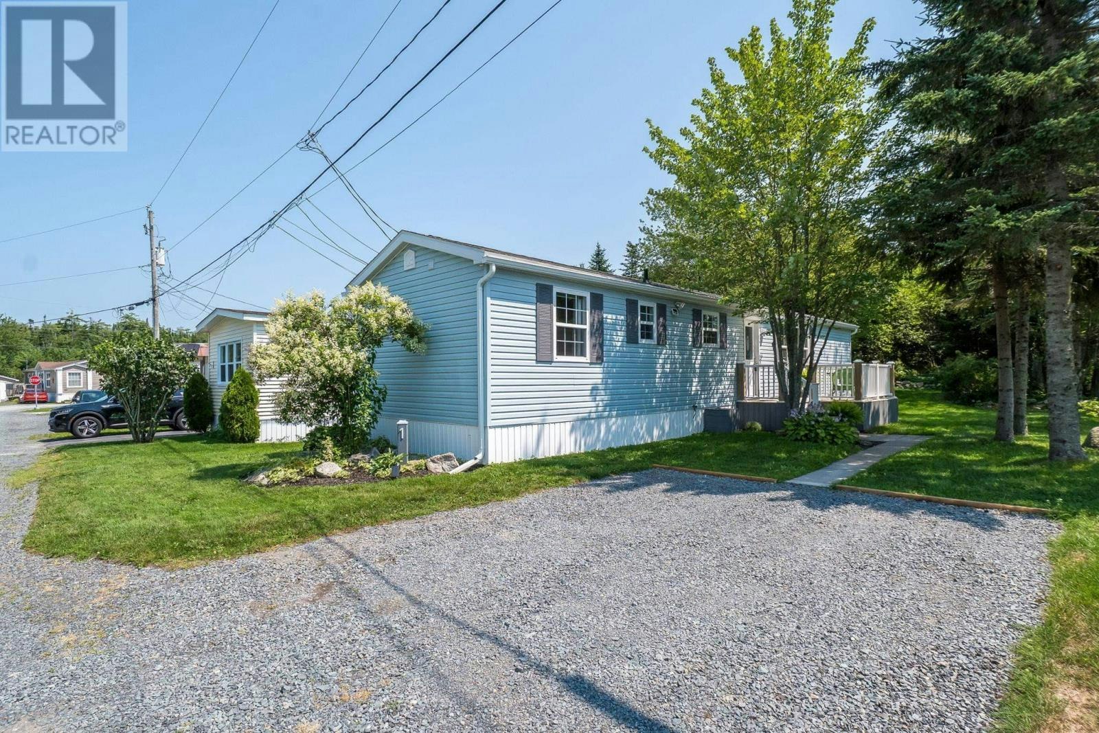 1 Wilbert Devoe Crescent, Timberlea, NS, B3T 1K9
