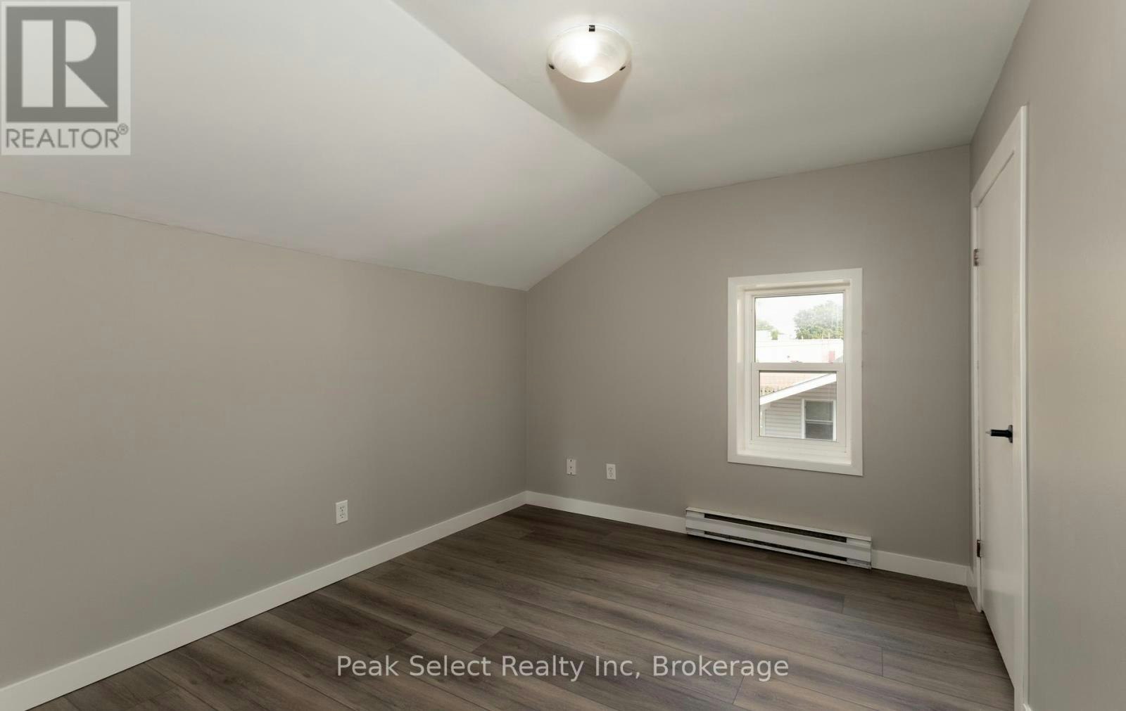 C-32 Victoria Street W, Exeter, ON, N0M 1S2 - 7