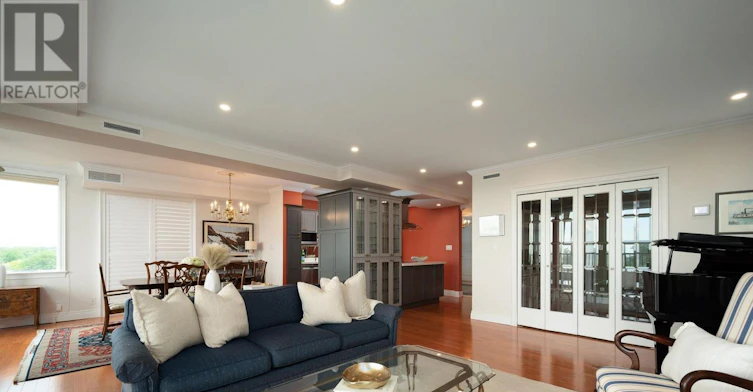 1105-100 Lakeshore Road E, Oakville, ON, L6J 6M9 - 14