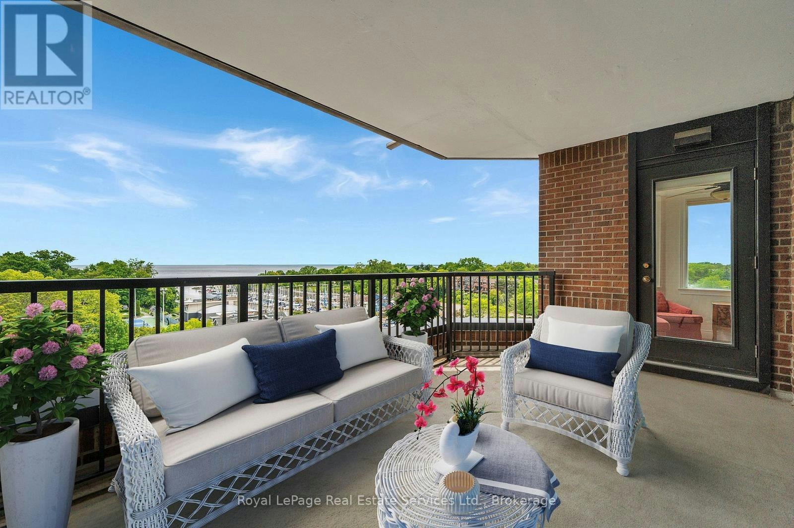 1105-100 Lakeshore Road E, Oakville, ON, L6J 6M9 - 15
