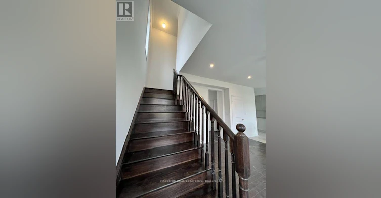 40 Steamboat Way, Whitby, ON, L1N 0M6 - 11