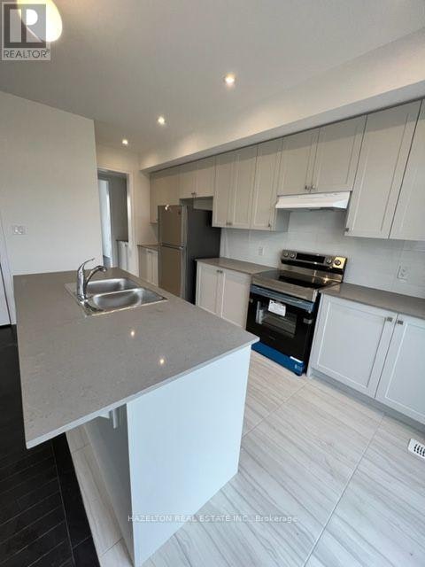 40 Steamboat Way, Whitby, ON, L1N 0M6 - 5