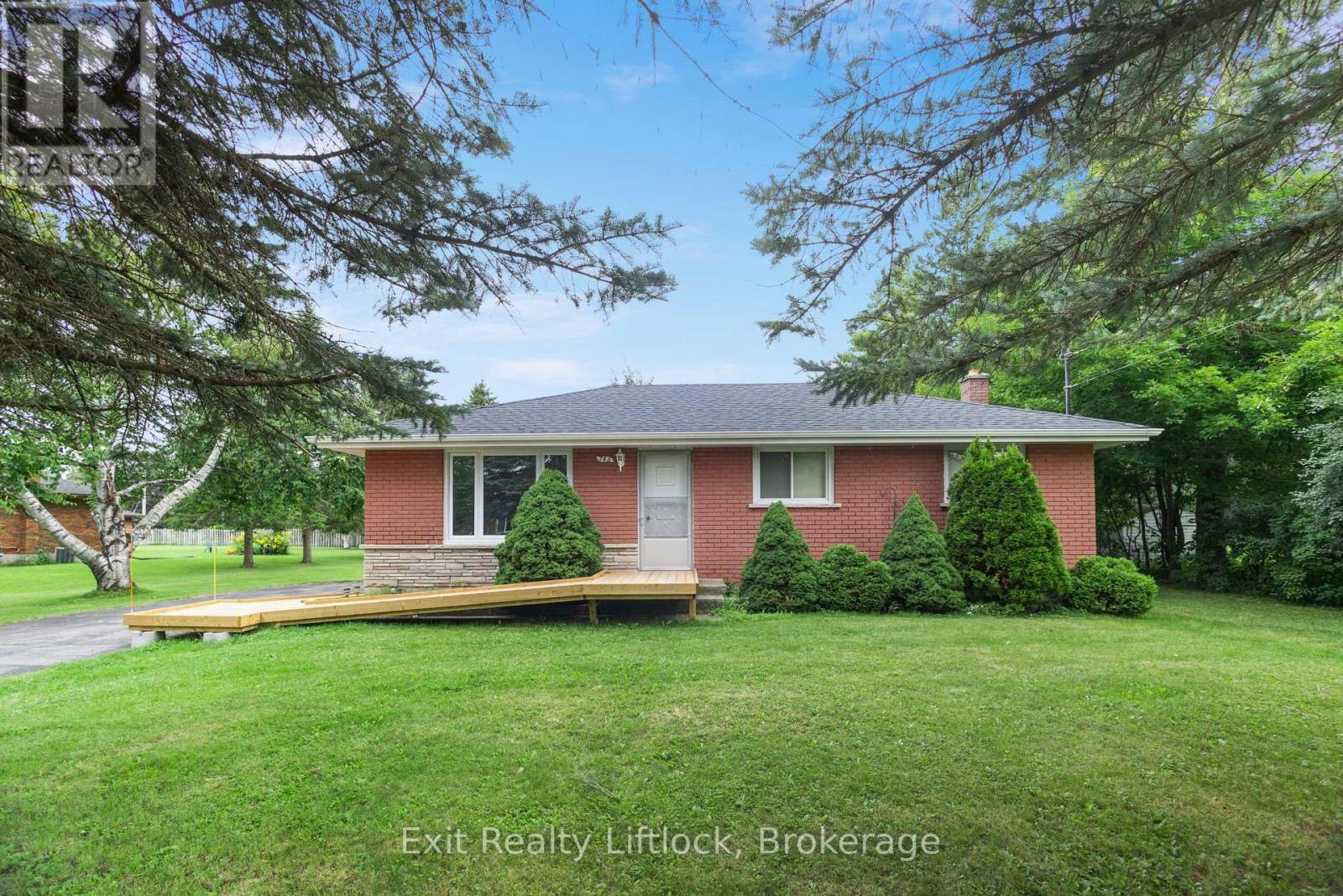 745 Baltic Drive, Smith-Ennismore-Lakefield, ON, K9L 1L8