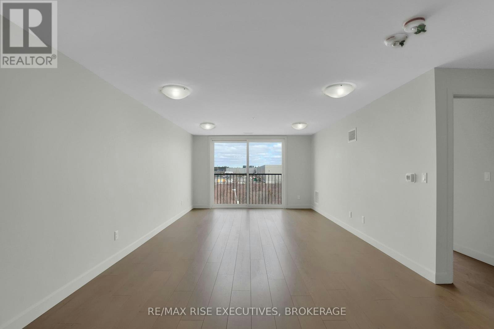 210-1080 Terra Verde Way, Kingston, ON, K7P 0V3 - 9