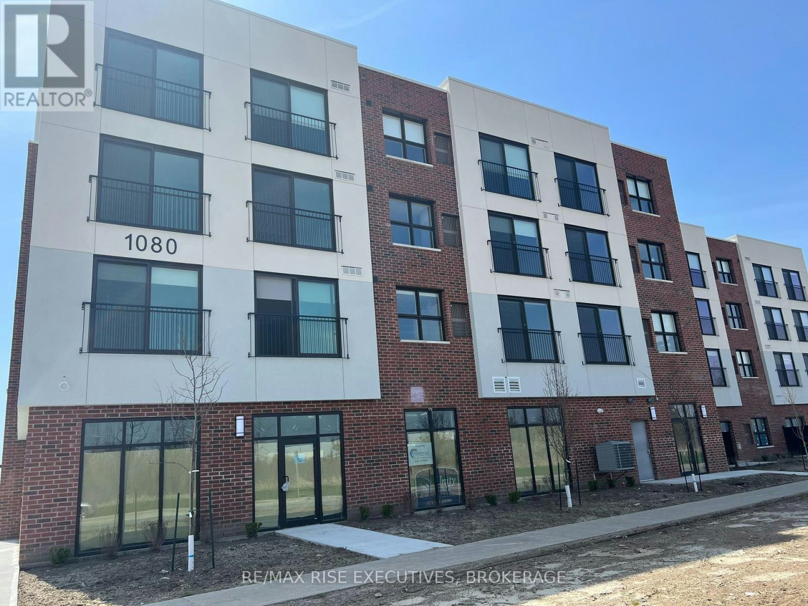 210-1080 Terra Verde Way, Kingston, ON, K7P 0V3 - 2