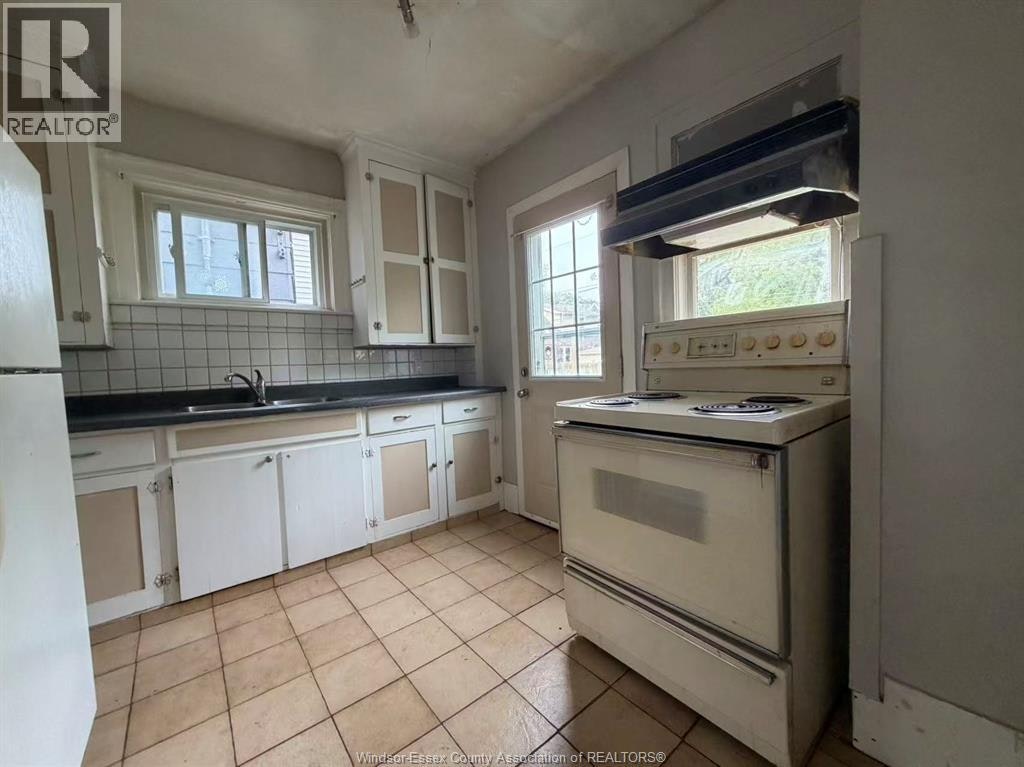 1411 Dougall Avenue, Windsor, ON, N8X 1B7 - 6