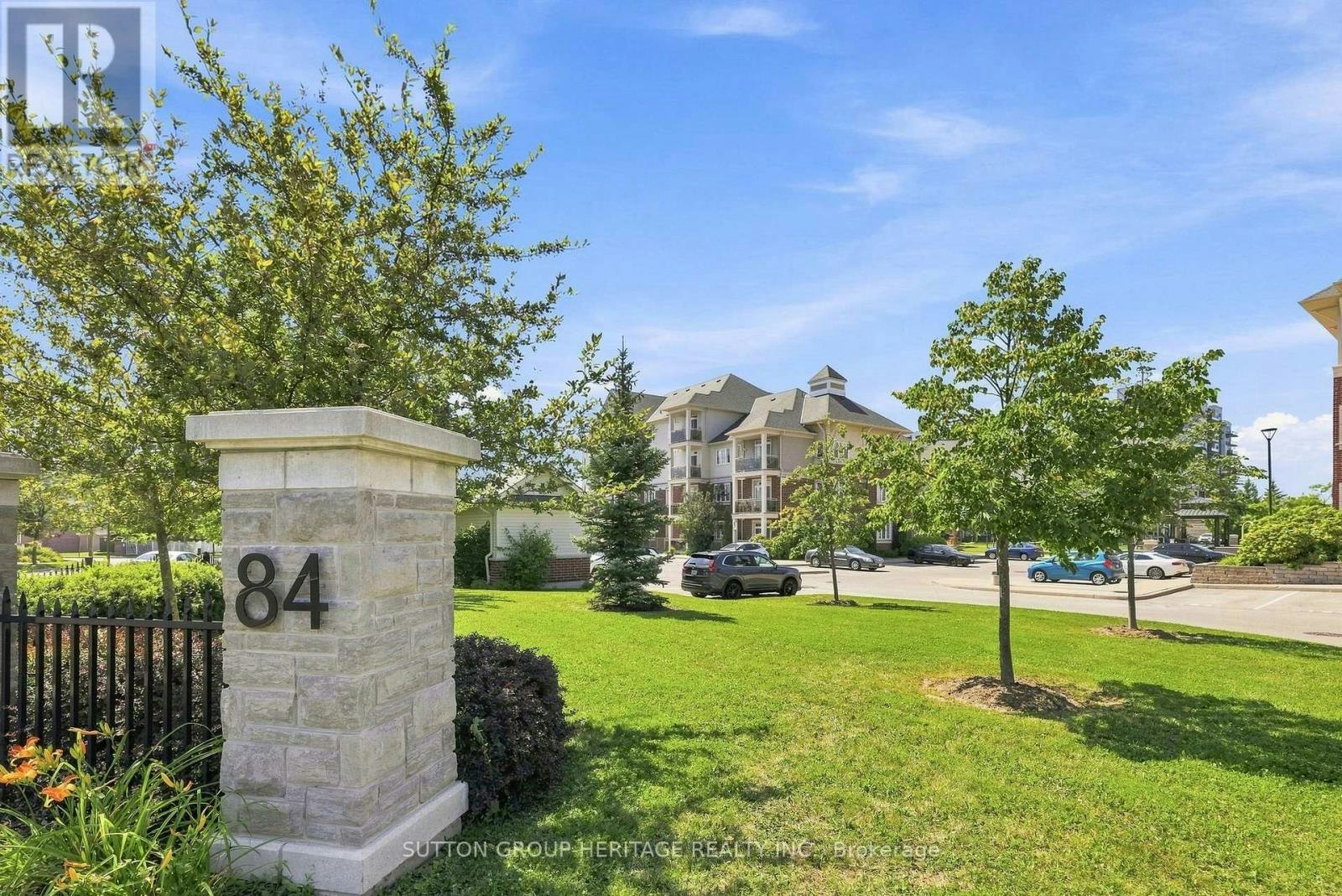 108-84 Aspen Springs Drive, Clarington, ON, L1C 0V3