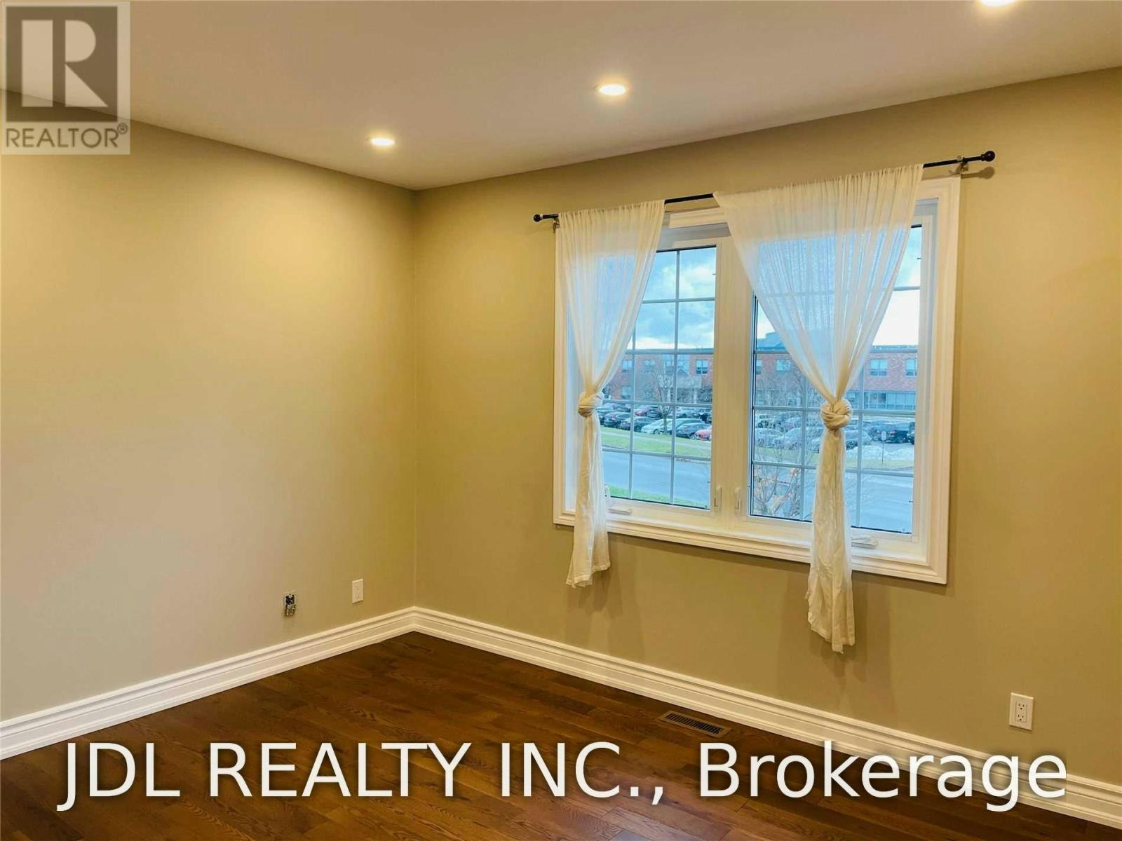 163 Carrick Upper Avenue, Georgina, ON, L4P 3P2 - 16