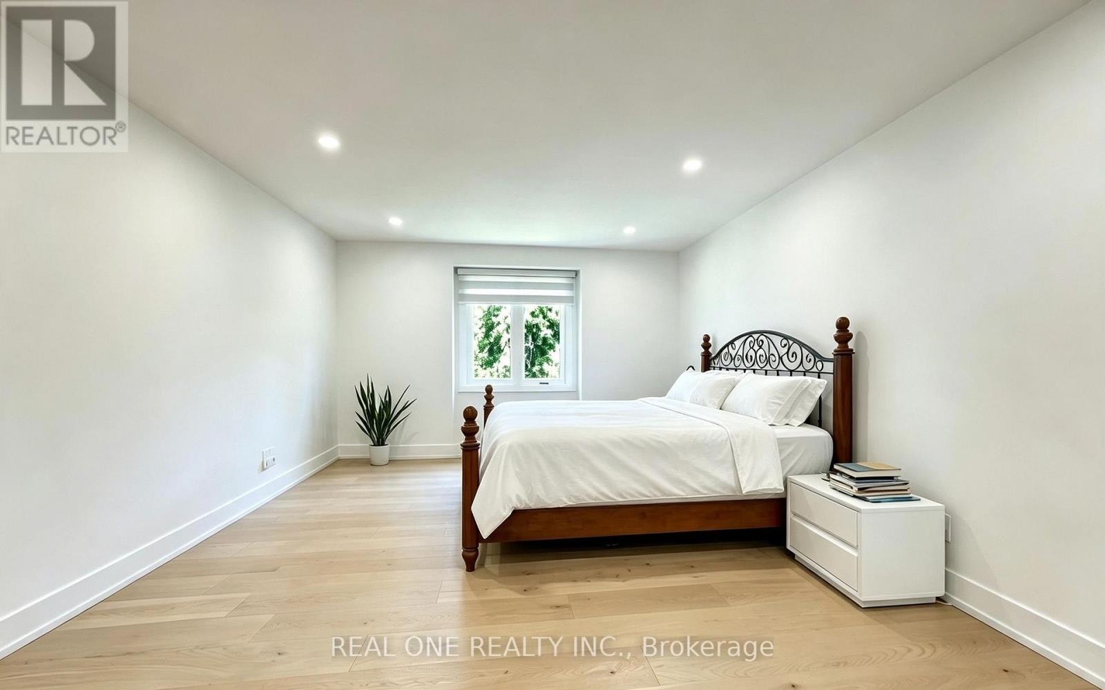 814 Calder Road, Mississauga, ON, L5J 2N5 - 24