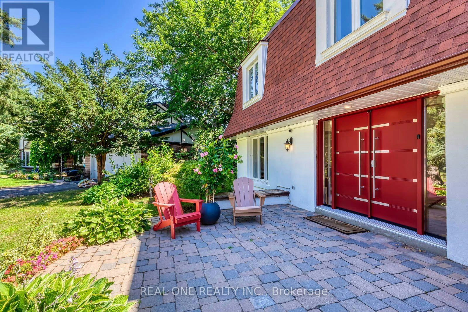 814 Calder Road, Mississauga, ON, L5J 2N5 - 4