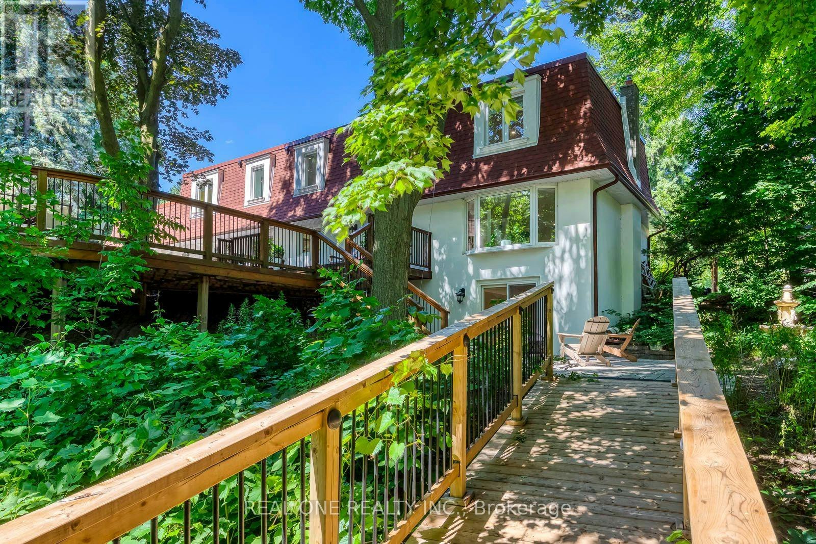 814 Calder Road, Mississauga, ON, L5J 2N5 - 31