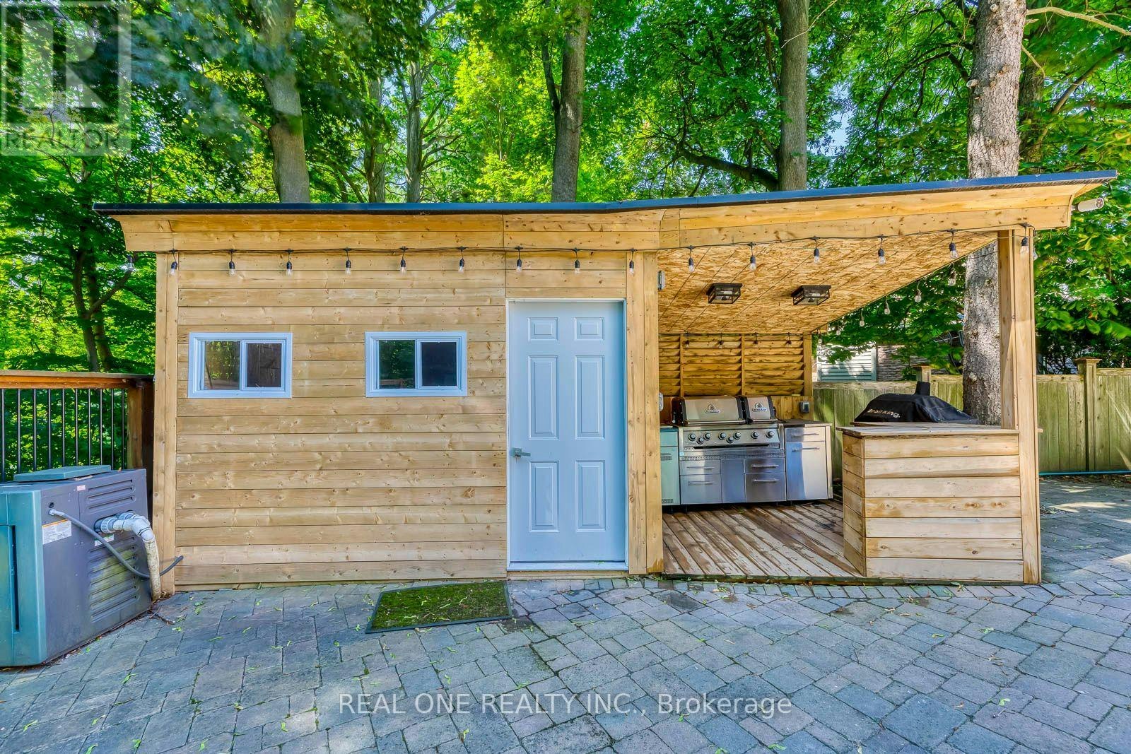 814 Calder Road, Mississauga, ON, L5J 2N5 - 35