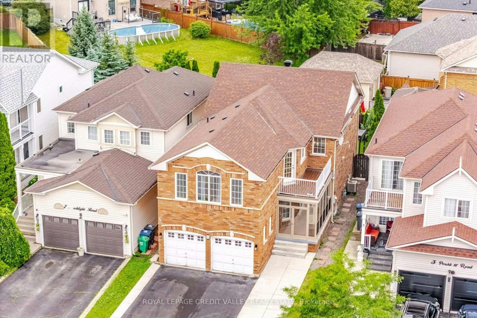 5 Porchlight Road, Brampton, ON, L6X 4S3