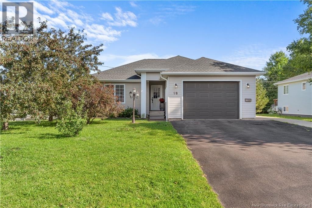 98 Airview, Dieppe, NB, E1A 5Y1