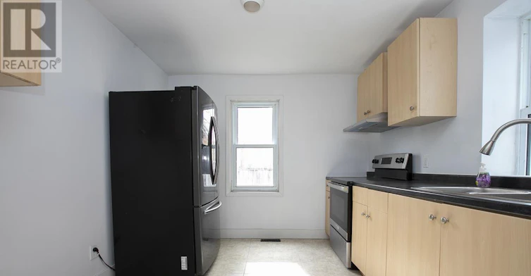 136 Biggings Avenue, Sault Ste. Marie, ON, P6A 3T9 - 21