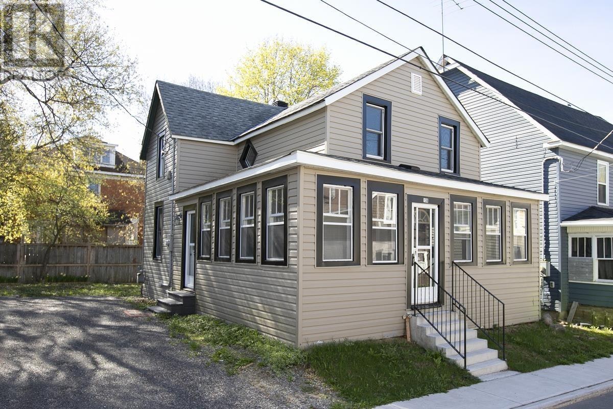 136 Biggings Avenue, Sault Ste. Marie, ON, P6A 3T9