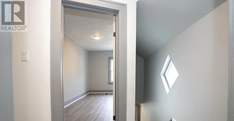 136 Biggings Avenue, Sault Ste. Marie, ON, P6A 3T9 - 26