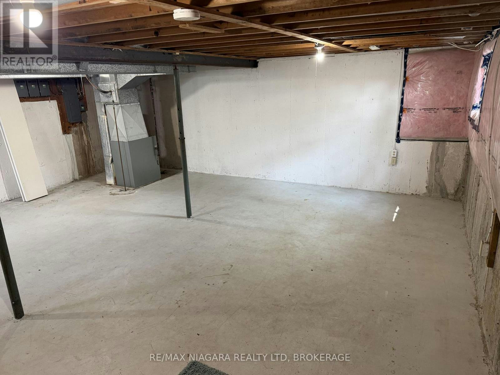 1-21 Woodlawn Road, Welland, ON, L3C 5Y7 - 11