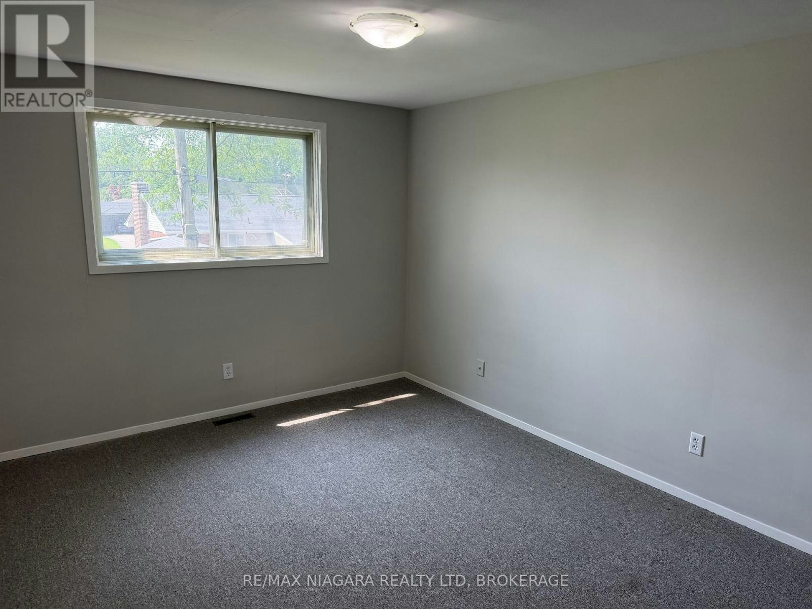 1-21 Woodlawn Road, Welland, ON, L3C 5Y7 - 8