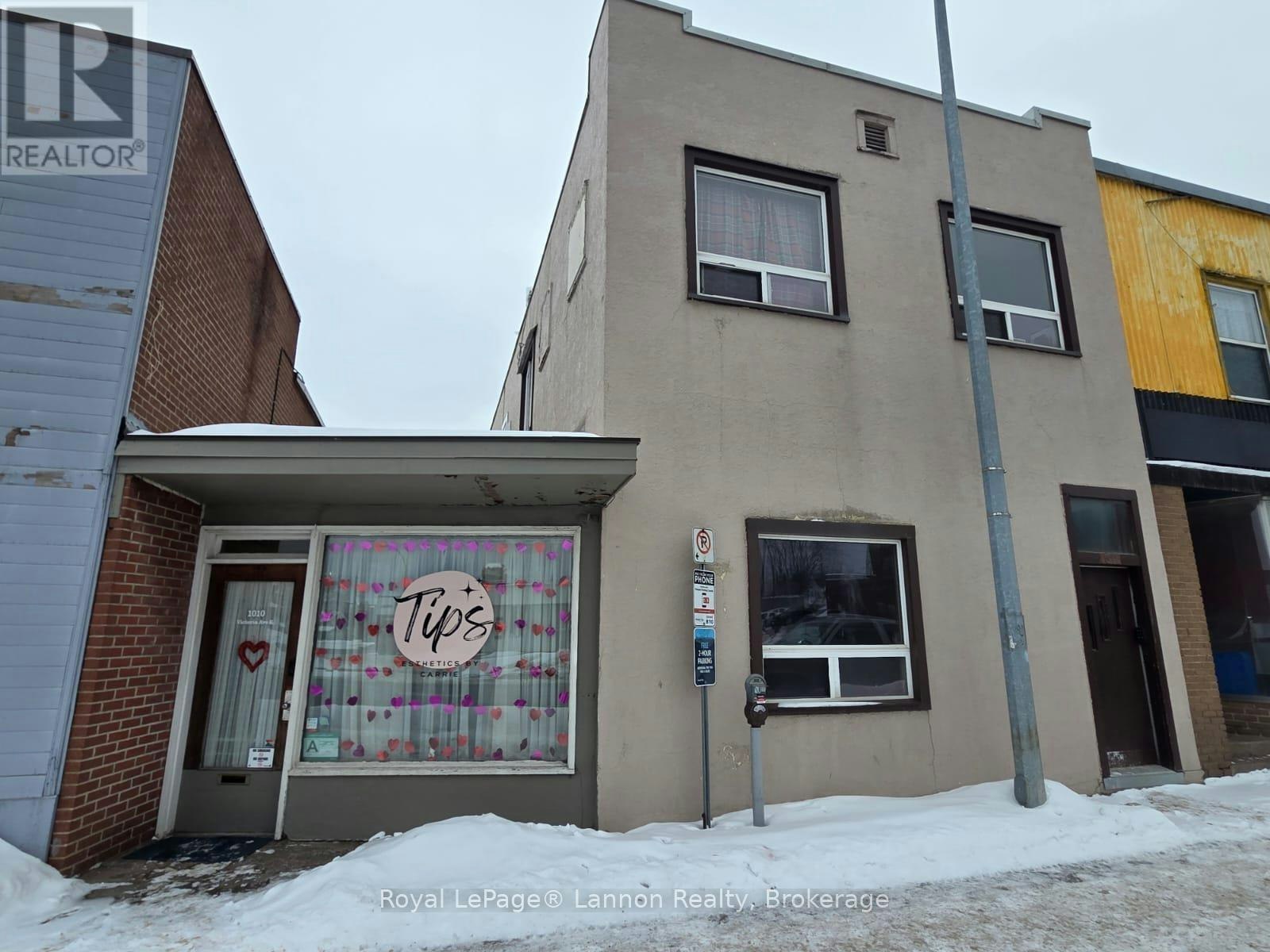 1012 Victoria Avenue E, Thunder Bay, ON, P7C 1B6