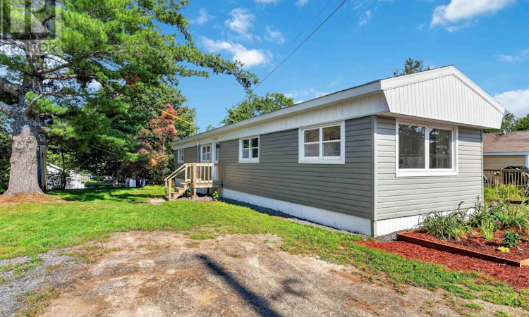 13 Hilltop Drive