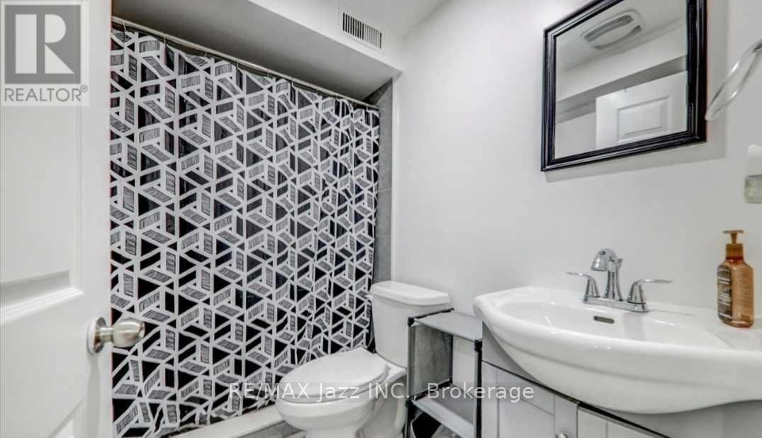 LOWER-107 Apple Blossom Boulevard, Clarington, ON, L1C 4T7 - 7