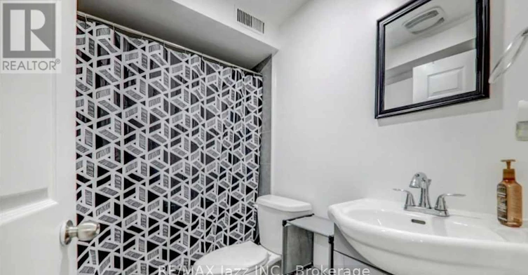 LOWER-107 Apple Blossom Boulevard, Clarington, ON, L1C 4T7 - 7