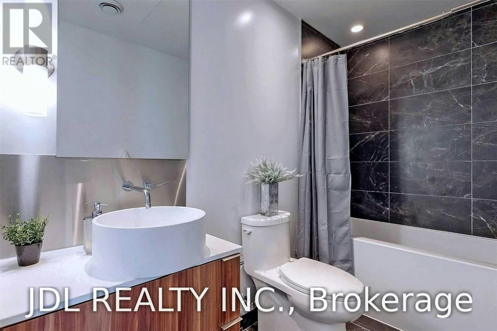 1402-185 Roehampton Avenue, Toronto, ON, M4P 1R4 - 7