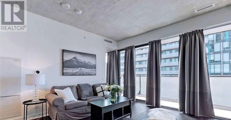 1402-185 Roehampton Avenue, Toronto, ON, M4P 1R4 - 3