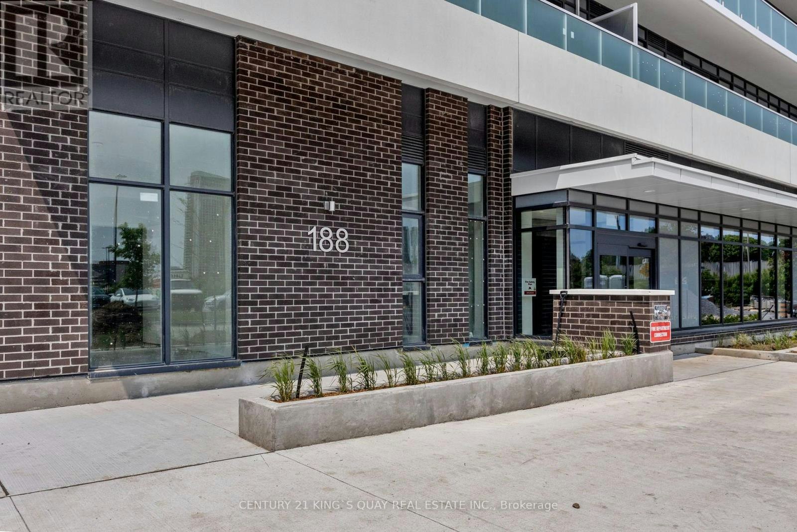 822-188 Fairview Mall Drive, Toronto, ON, M2J 0H7 - 3