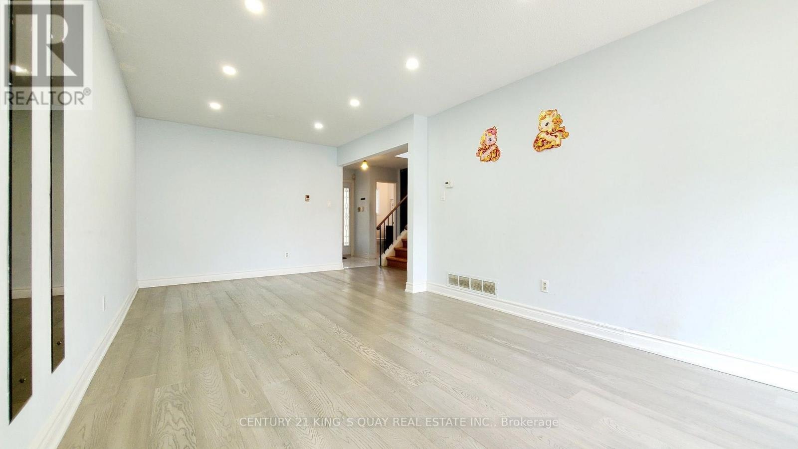 51 Carolbreen Square, Toronto, ON, M1V 1J1 - 6