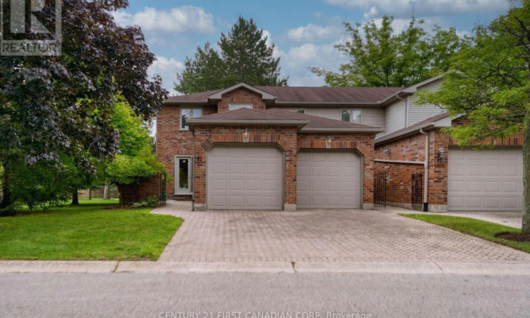 63-70 Sunnyside Drive