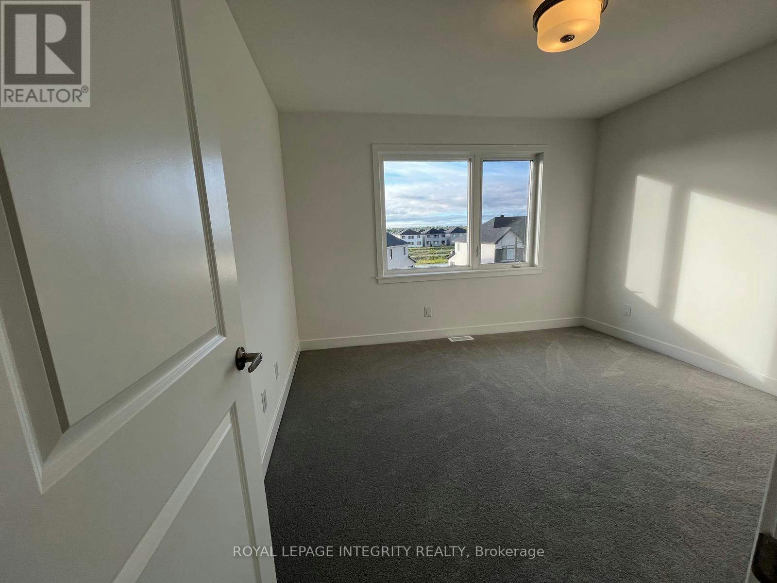 552 Tahoe Heights, Ottawa, ON, K1T 0X5 - 10