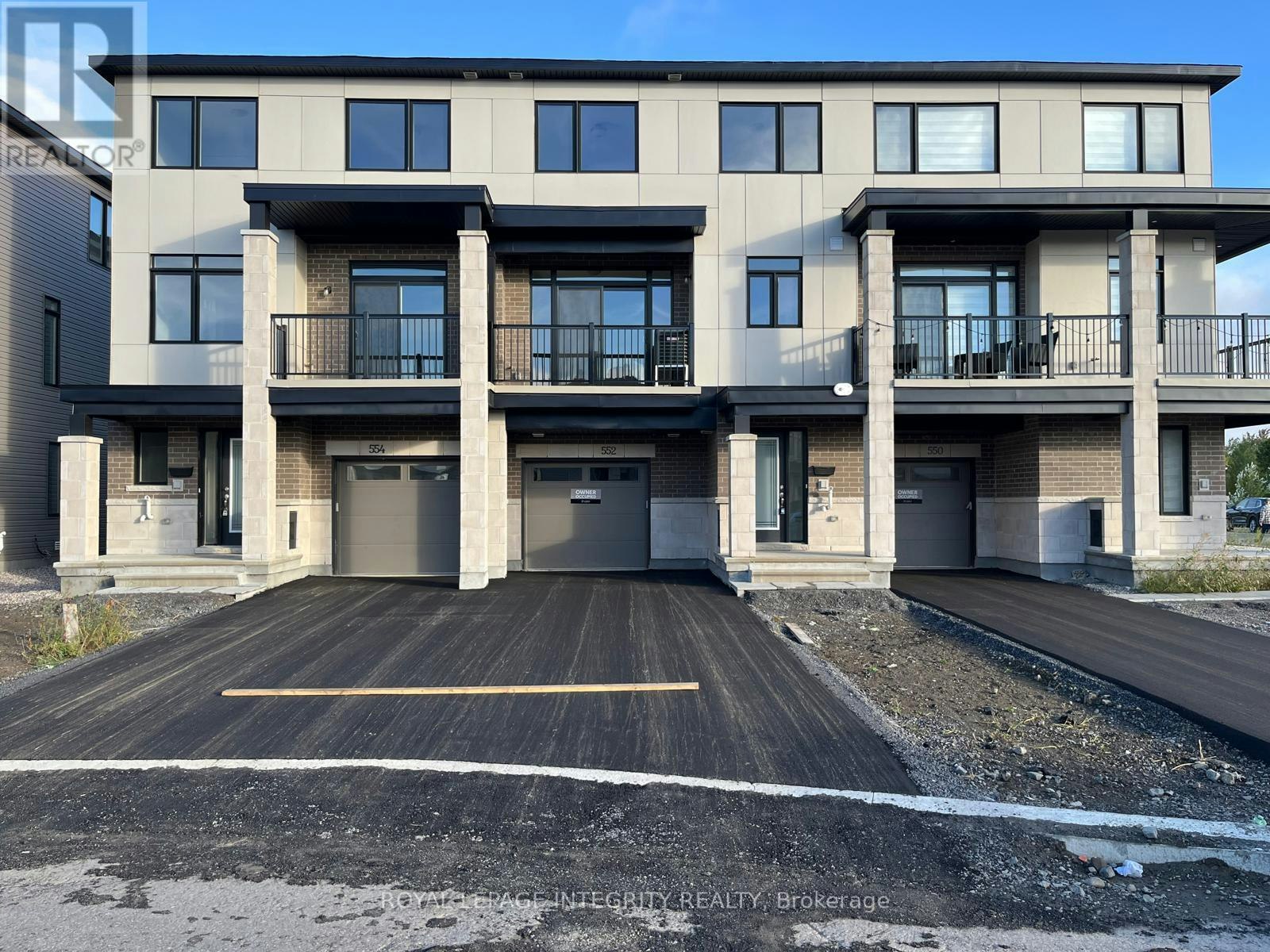 552 Tahoe Heights, Ottawa, ON, K1T 0X5
