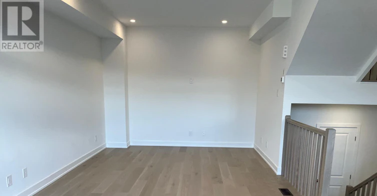 552 Tahoe Heights, Ottawa, ON, K1T 0X5 - 3