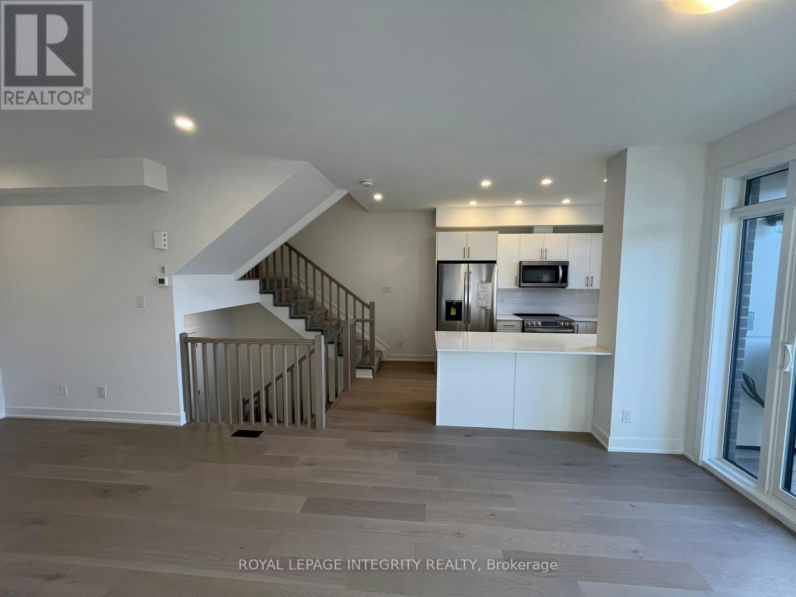 552 Tahoe Heights, Ottawa, ON, K1T 0X5 - 7