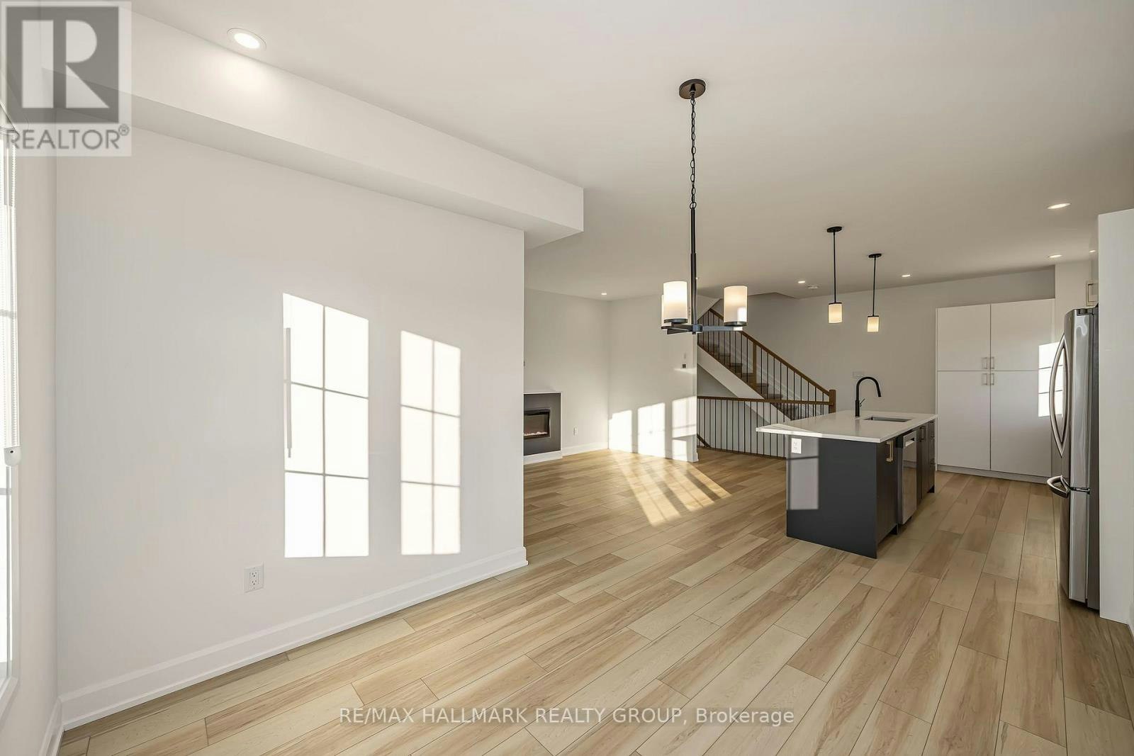 422 Rolling Meadow Crescent, Ottawa, ON, K1W 0X6 - 18