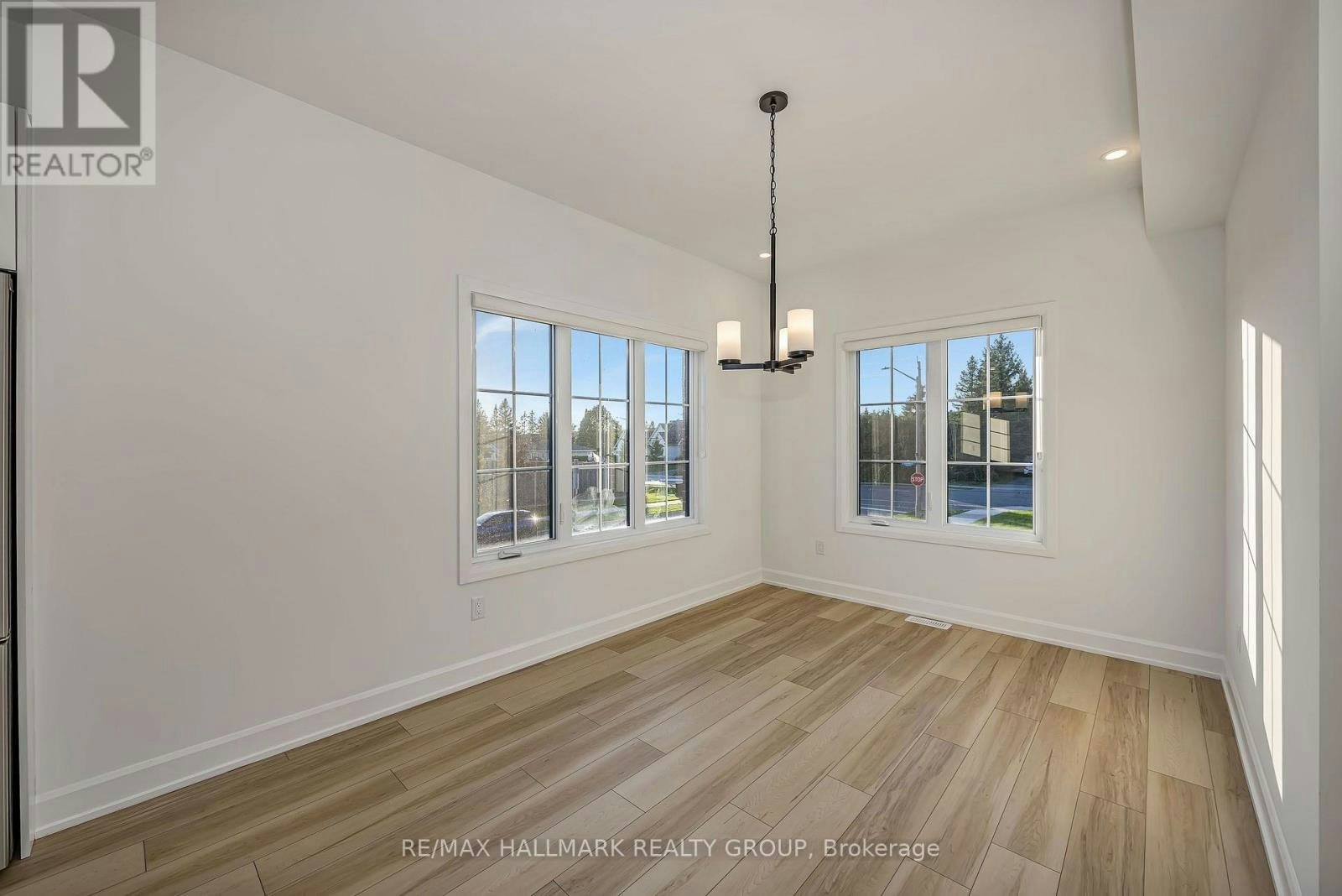 422 Rolling Meadow Crescent, Ottawa, ON, K1W 0X6 - 17