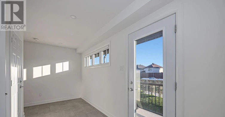 422 Rolling Meadow Crescent, Ottawa, ON, K1W 0X6 - 3