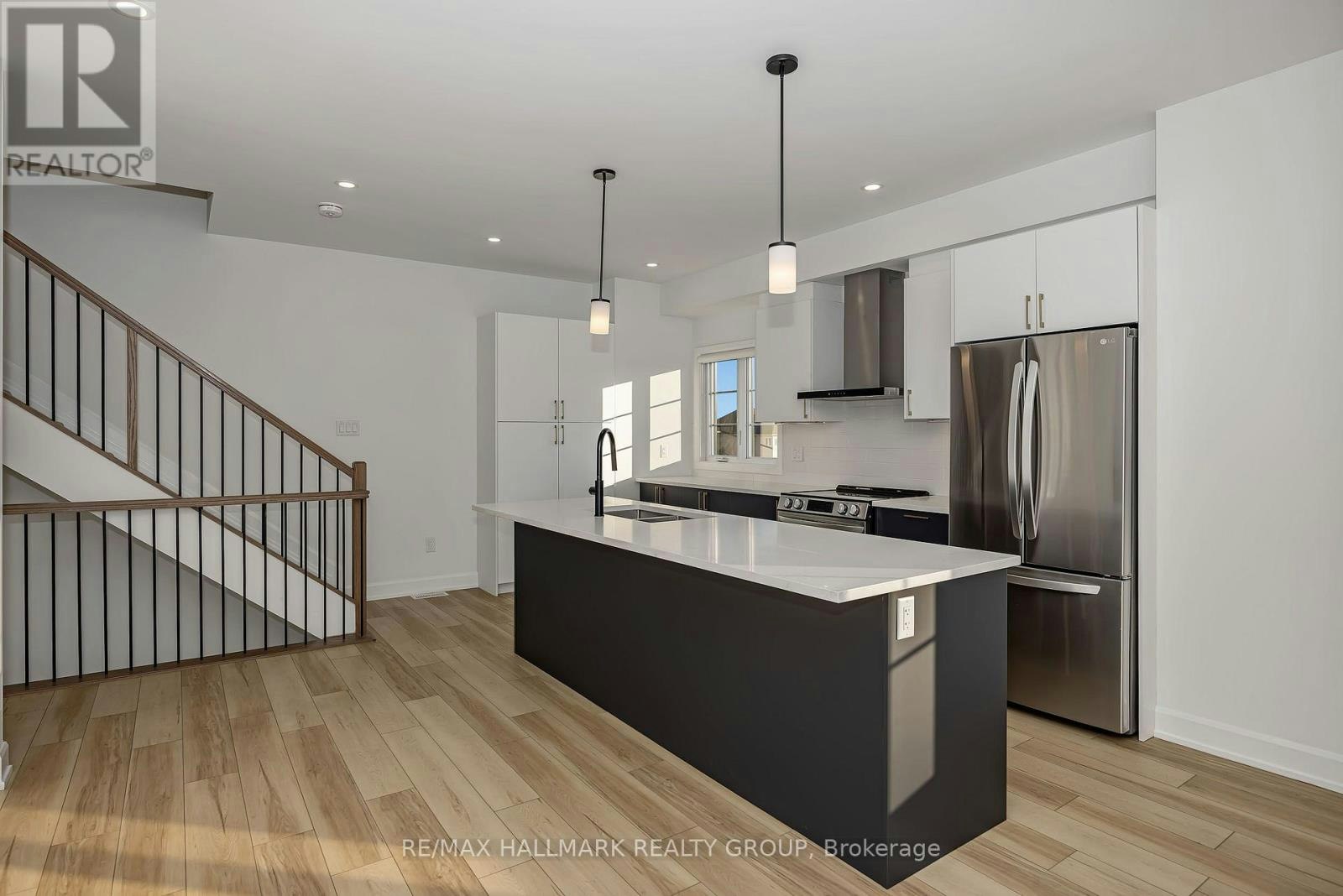 422 Rolling Meadow Crescent, Ottawa, ON, K1W 0X6 - 11