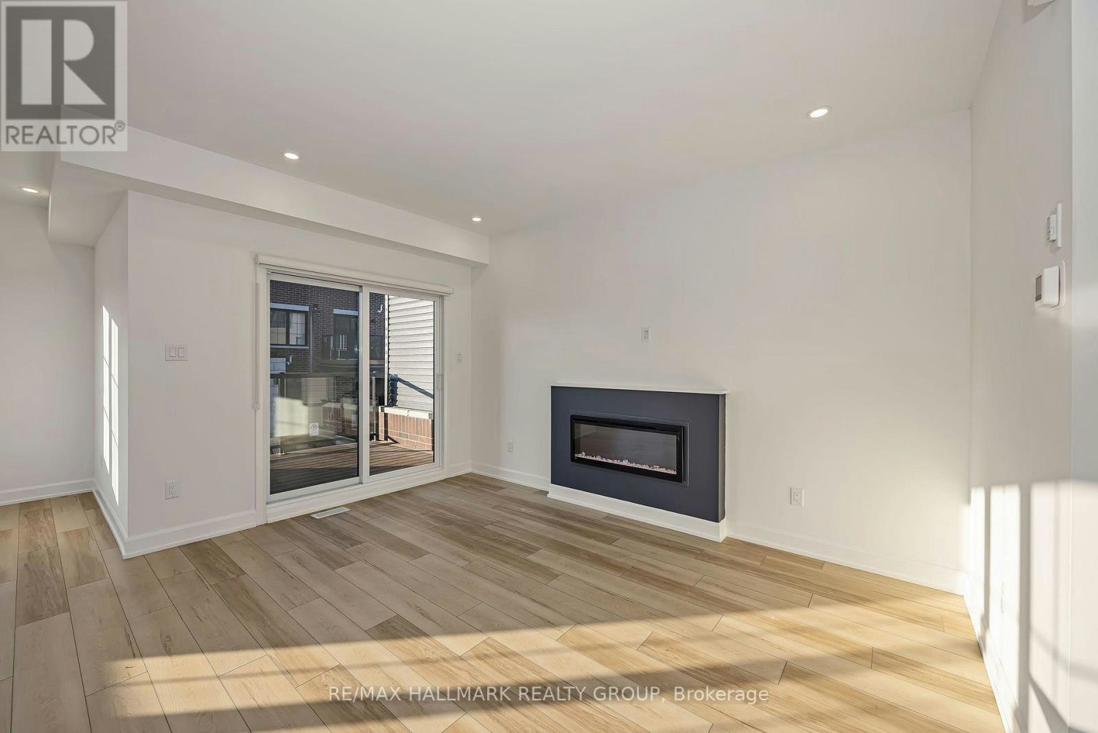 422 Rolling Meadow Crescent, Ottawa, ON, K1W 0X6 - 14