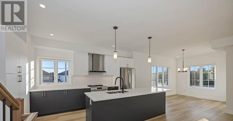 422 Rolling Meadow Crescent, Ottawa, ON, K1W 0X6 - 9