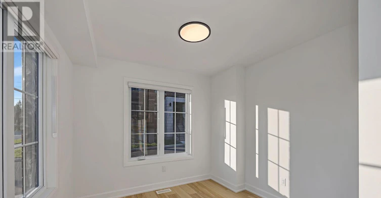 422 Rolling Meadow Crescent, Ottawa, ON, K1W 0X6 - 4