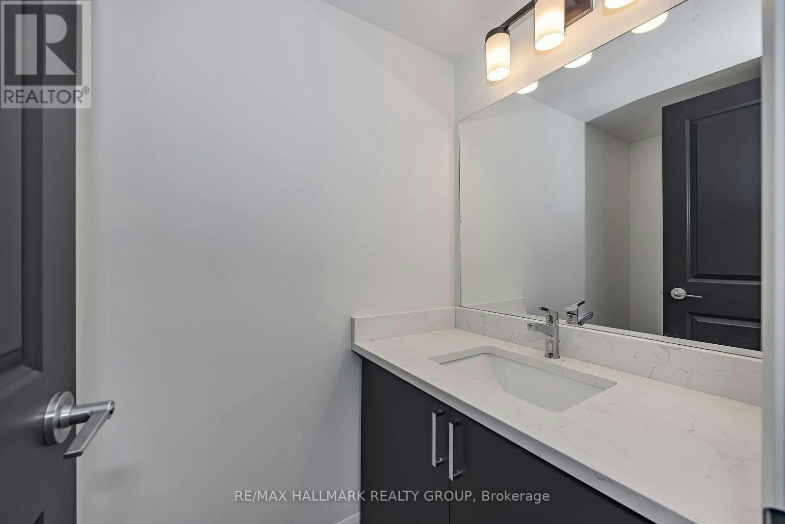422 Rolling Meadow Crescent, Ottawa, ON, K1W 0X6 - 6