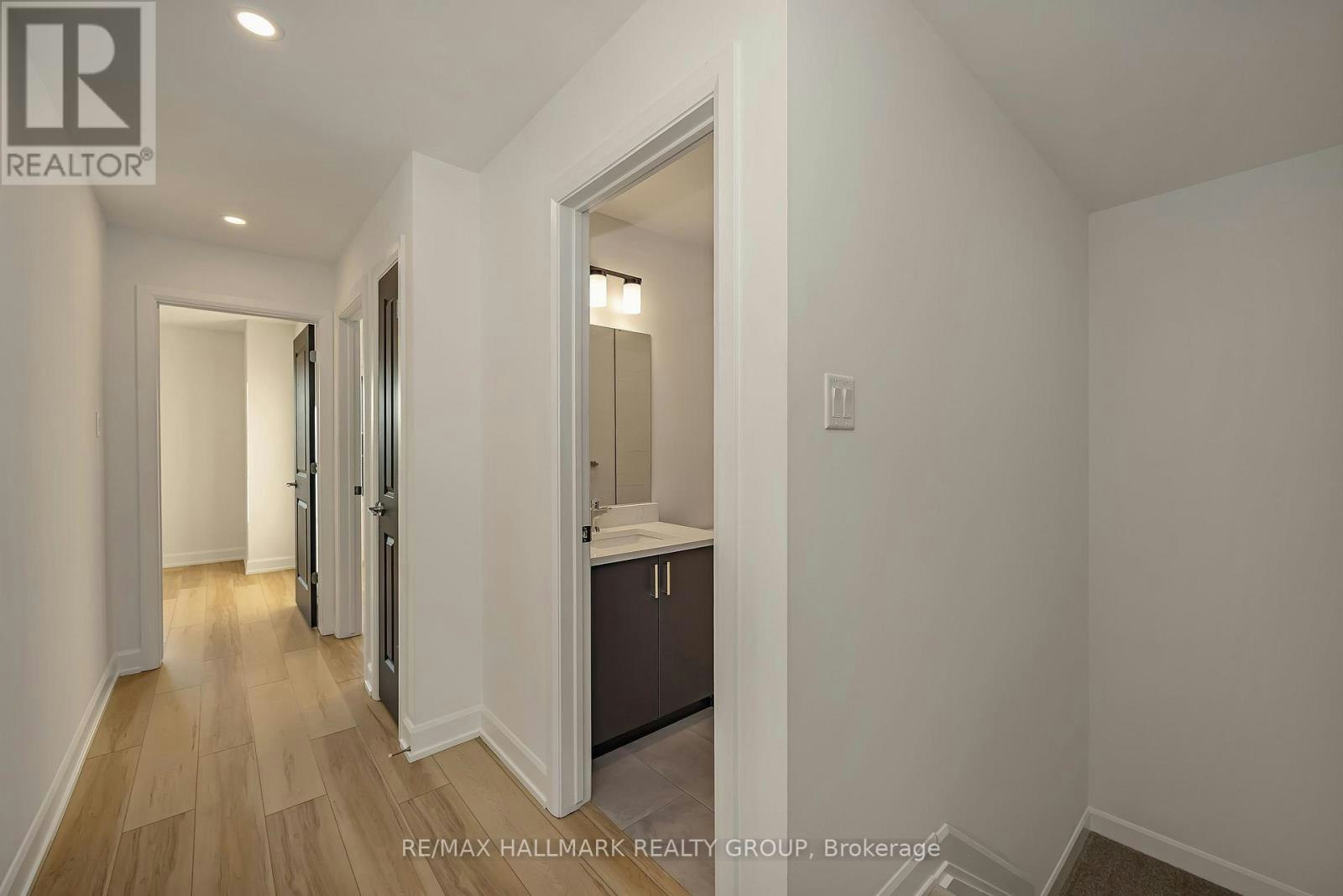 422 Rolling Meadow Crescent, Ottawa, ON, K1W 0X6 - 22