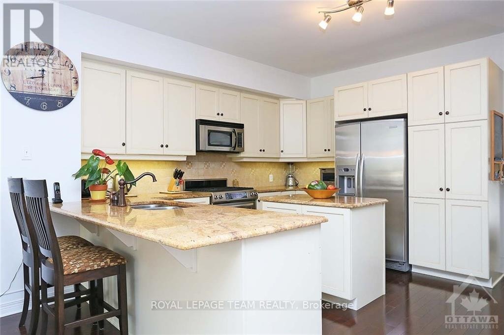 68 Encore Private, Ottawa, ON, K2E 0A2 - 7