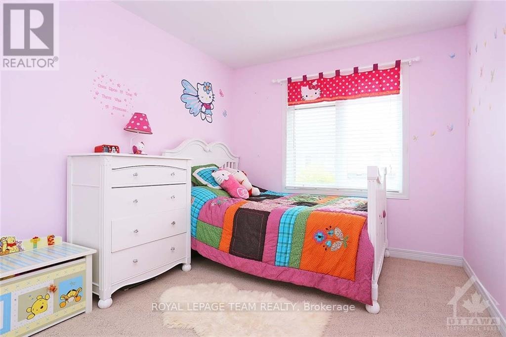 68 Encore Private, Ottawa, ON, K2E 0A2 - 20