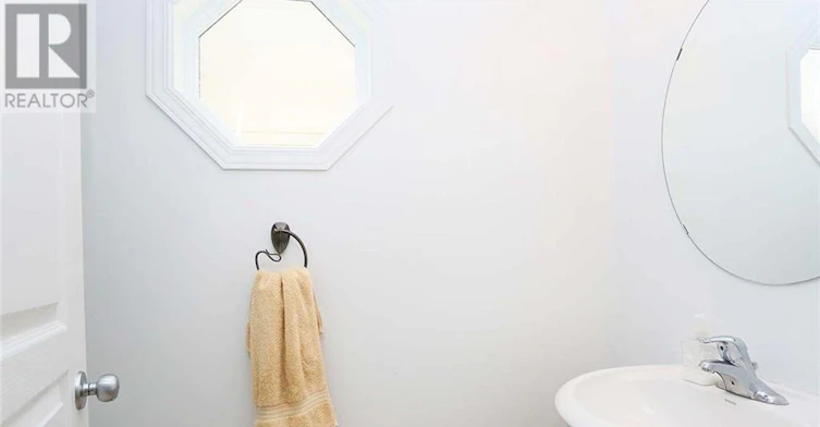 68 Encore Private, Ottawa, ON, K2E 0A2 - 4