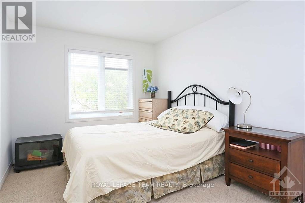 68 Encore Private, Ottawa, ON, K2E 0A2 - 22