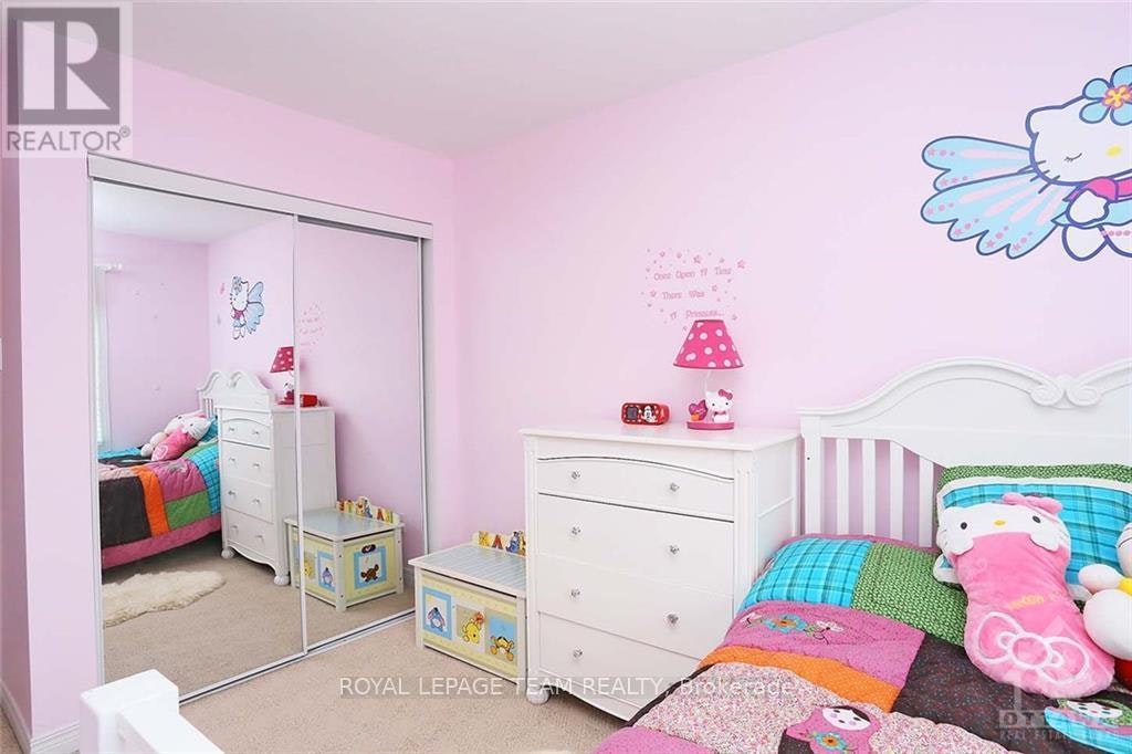 68 Encore Private, Ottawa, ON, K2E 0A2 - 21